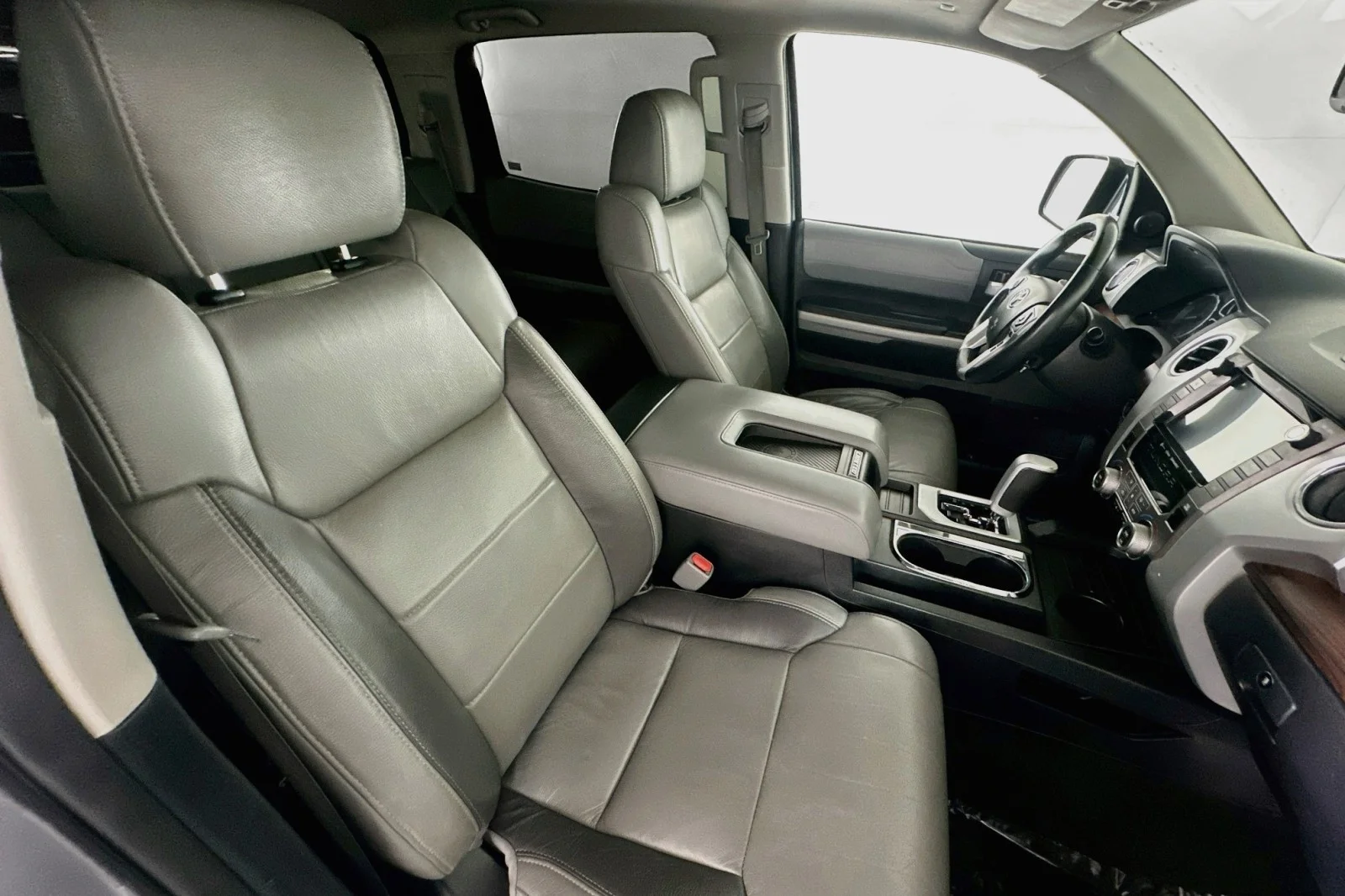 Used 2021 Silver Sky Metallic Toyota Limited image 8