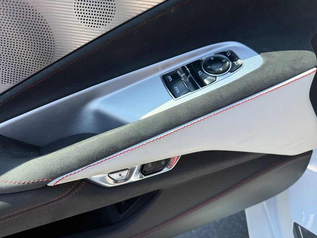 Used 2023 White Chevrolet Stingray image 30