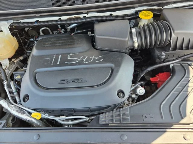 Used 2019 White Chrysler Touring Plus image 31