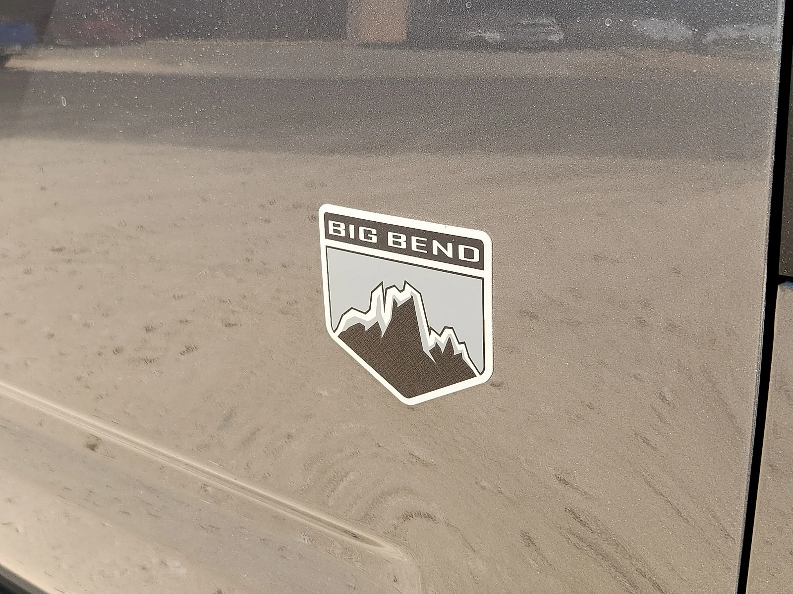 New 2026 Carbonized Gray Metallic Ford Big Bend image 10