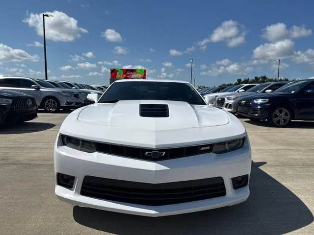 Used 2014 Summit White Chevrolet SS image 8