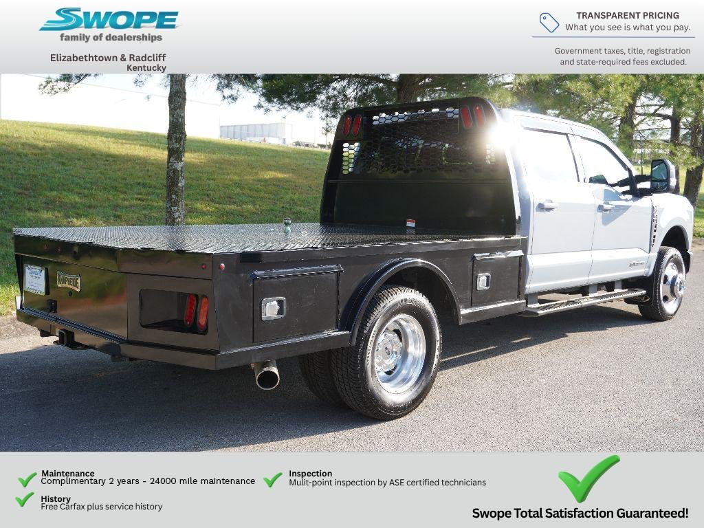 Used 2025 Glacier Gray Metallic TriCoat Ford LARIAT image 4