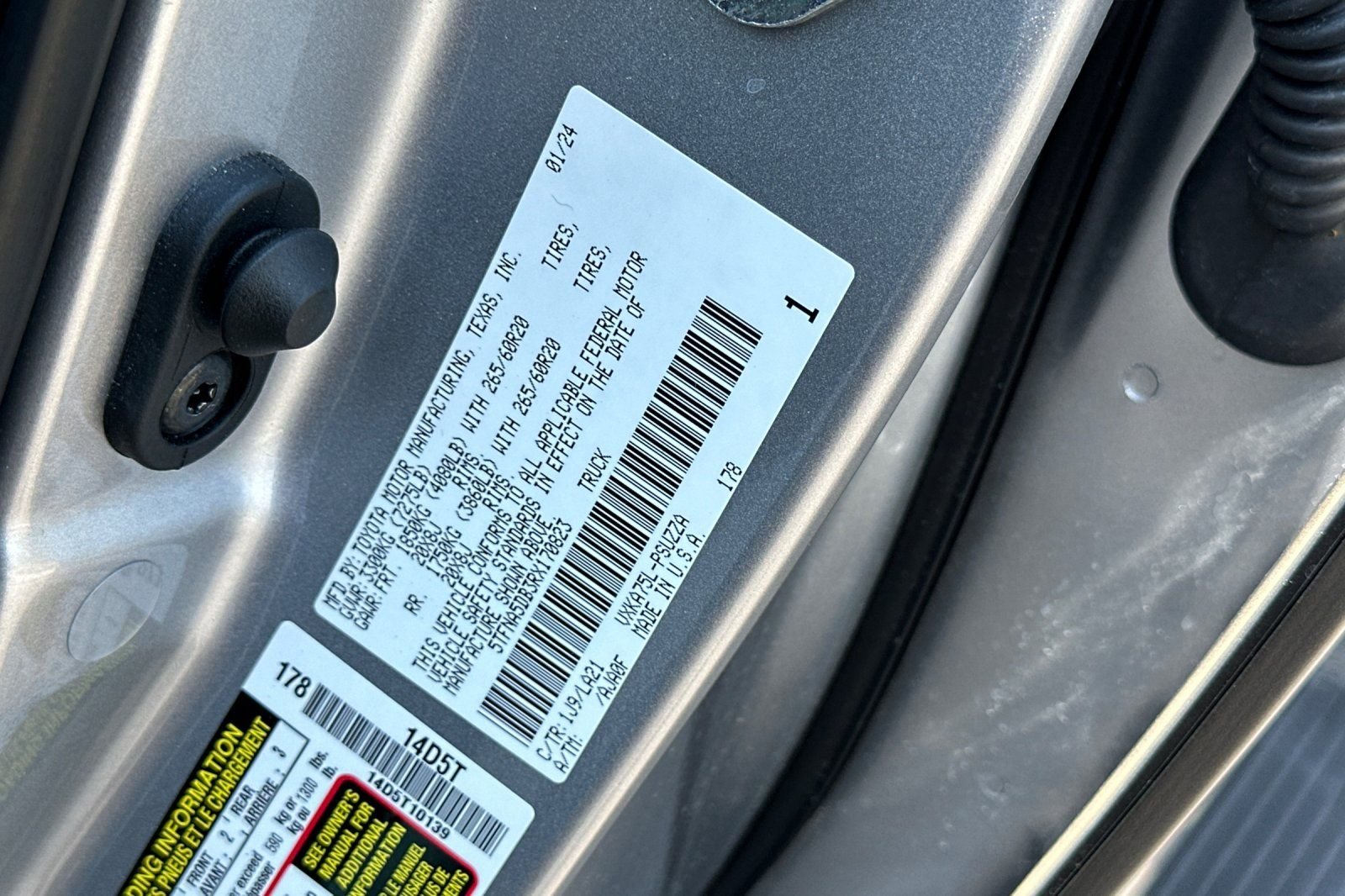 Used 2024 Silver Toyota Platinum image 27