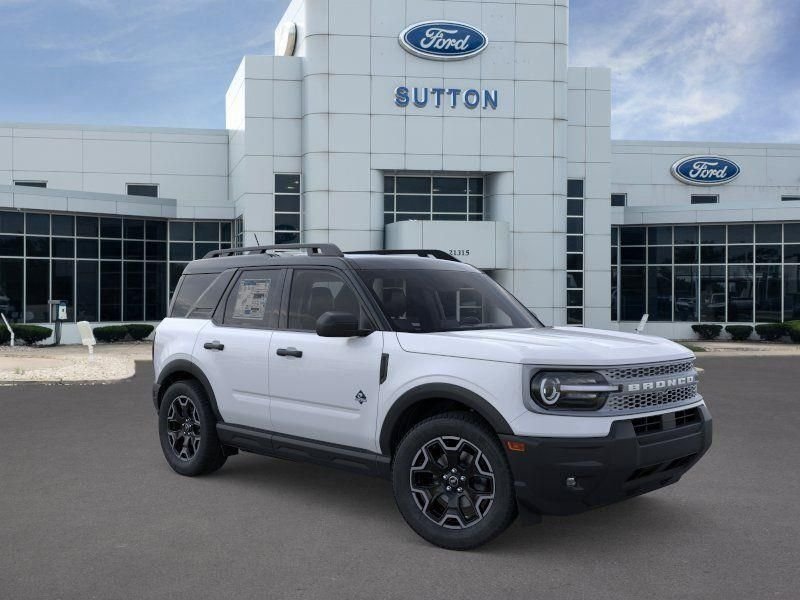 New 2026 Space White Metallic Ford Outer Banks® image 9