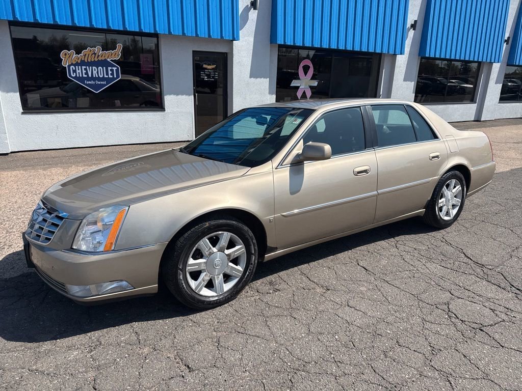 2006 Cadillac DTS's photo