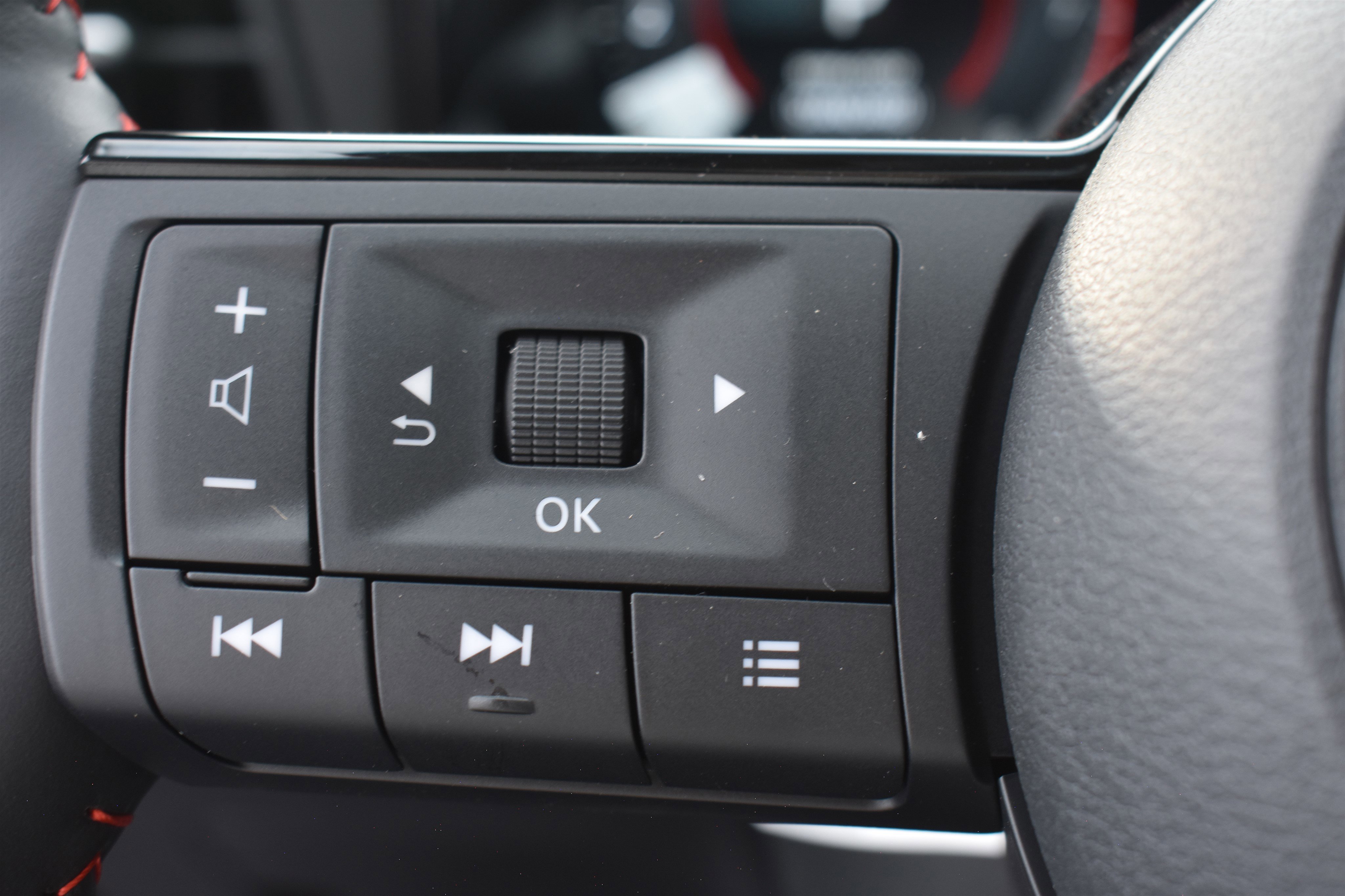 2026 Nissan KICKS SR AWD - Photo 21