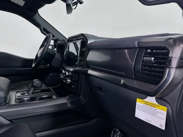 New 2026 Oxford White Ford Lariat image 29