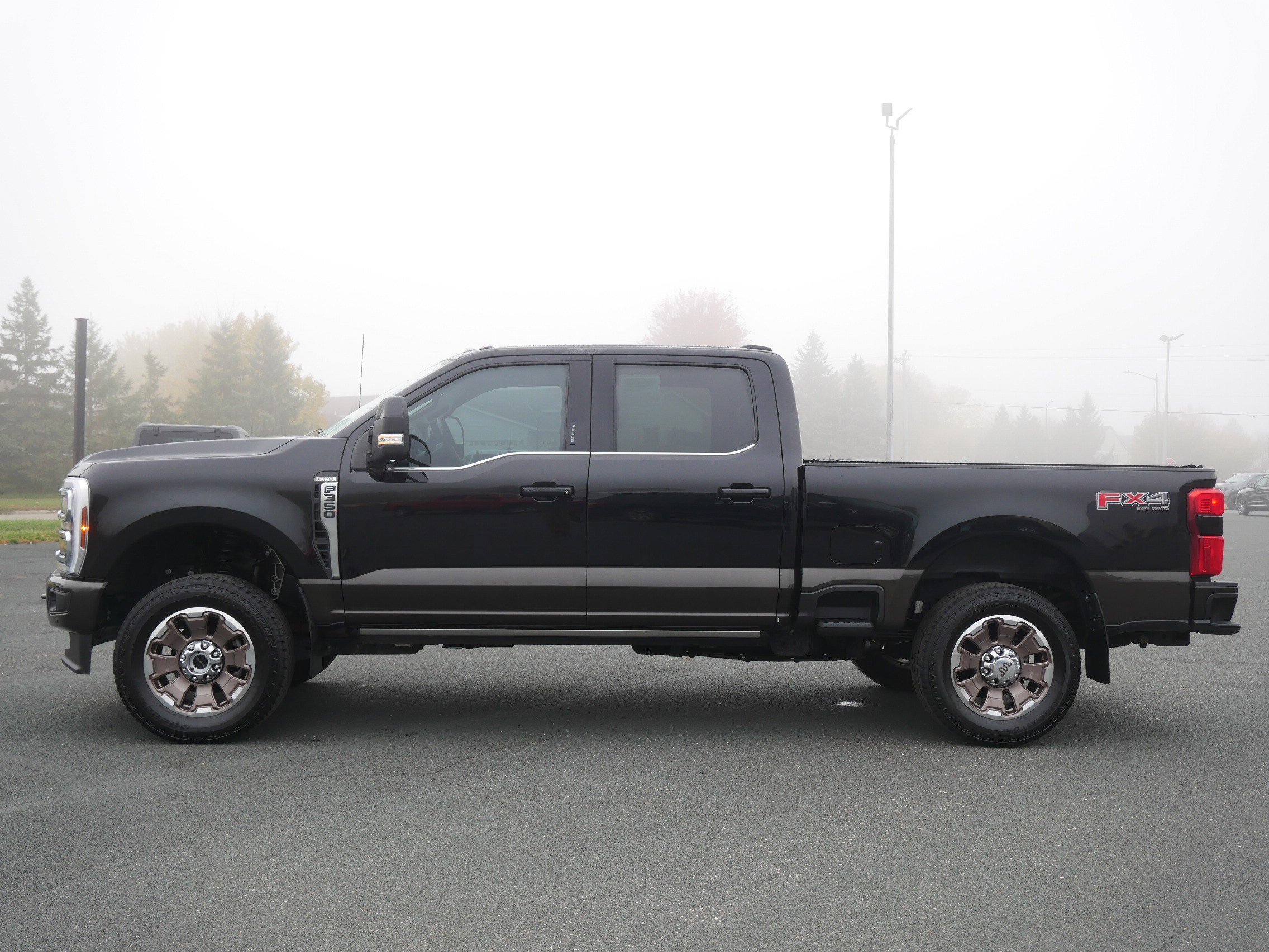 2024 Ford F-350 King Ranch photo 2