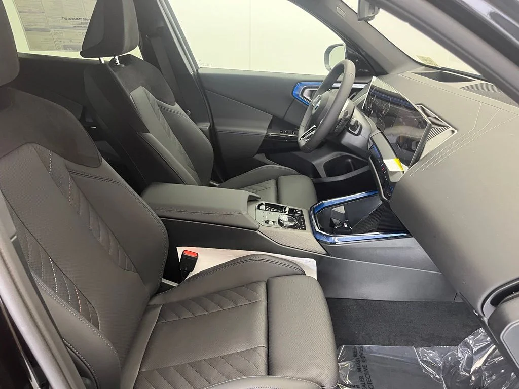 New 2026 Black Sapphire Metallic BMW 30 xDrive image 6