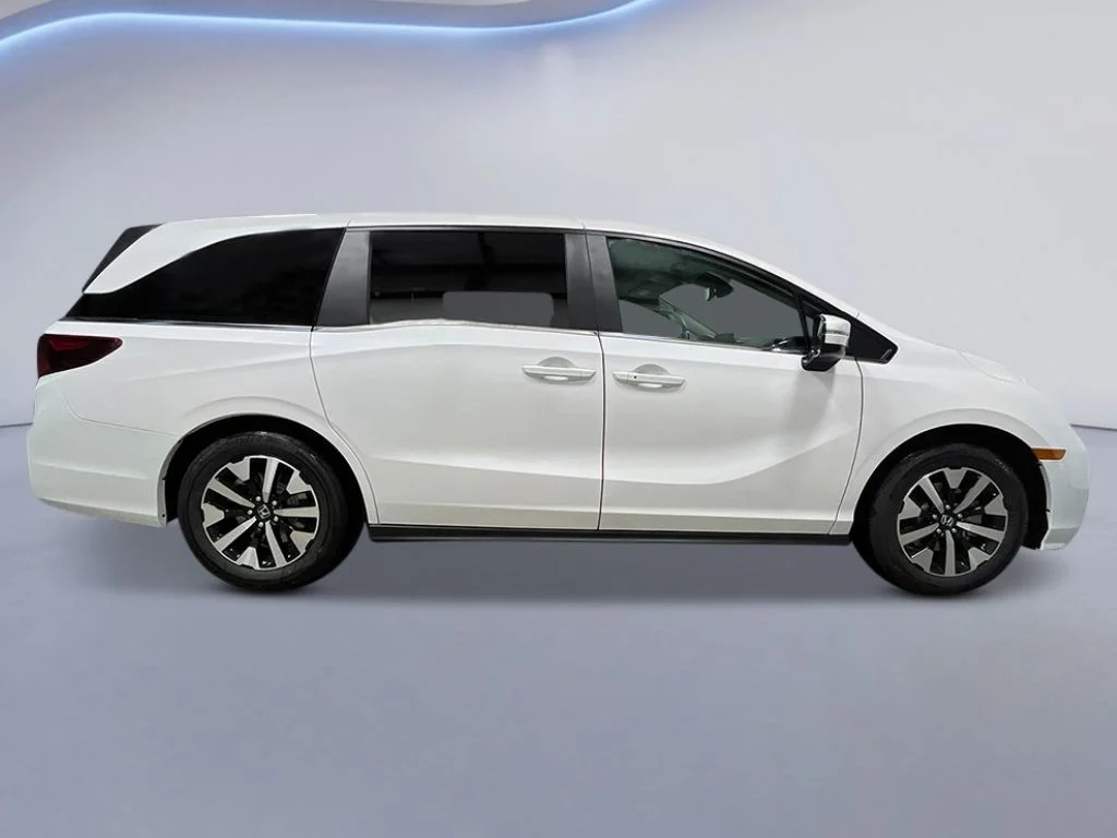 New 2026 Platinum White Pearl Honda EX-L image 7