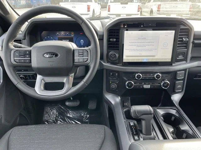 New 2026 Agate Black Metallic Ford XLT image 10