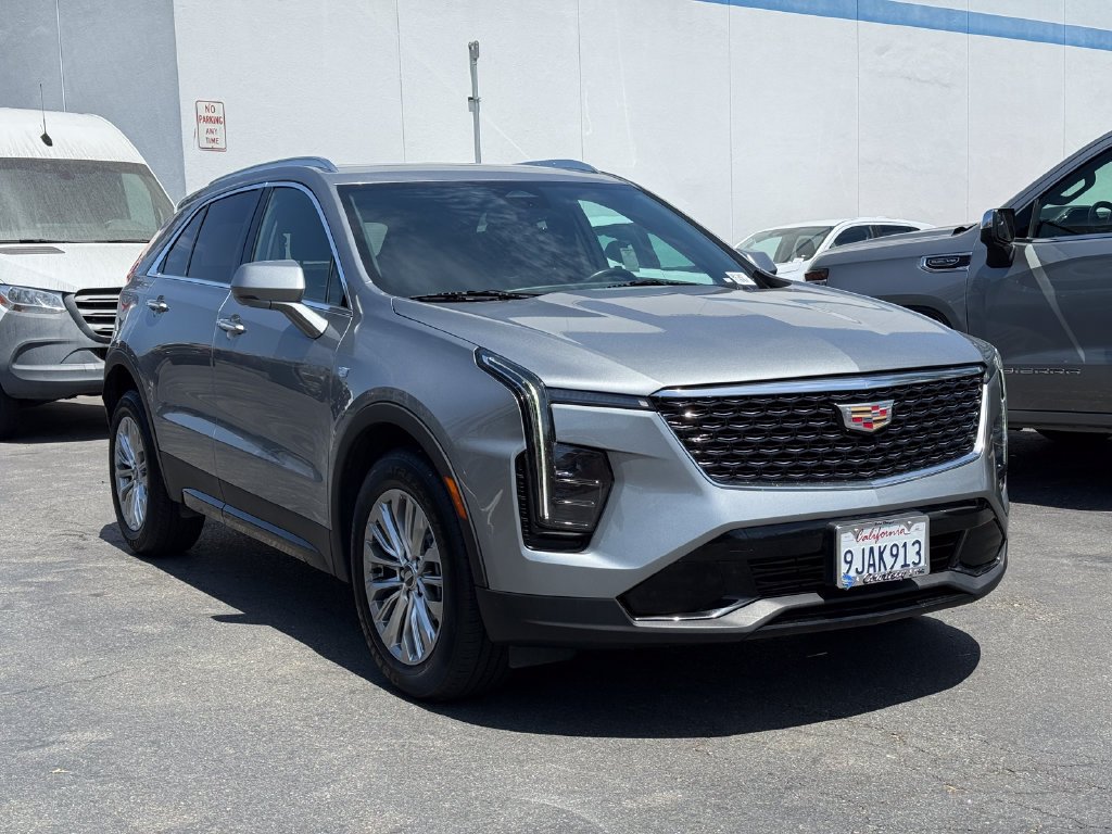 Used 2024 Argent Silver Metallic Cadillac Premium Luxury image 5