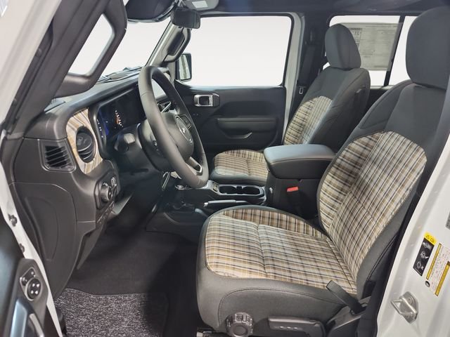 New 2026 White Jeep 85th Anniversary Edition image 9