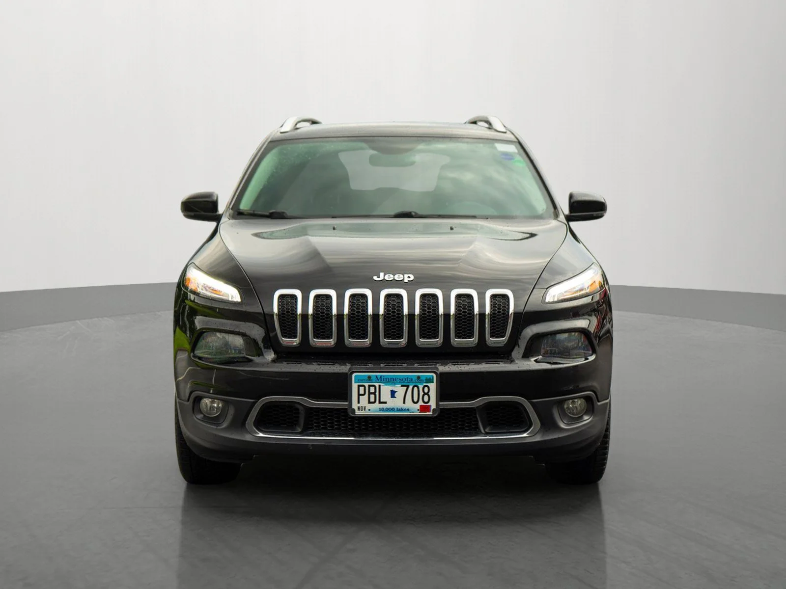 Used 2017 Jeep Cherokee Limited with VIN 1C4PJMDS1HW531991 for sale in Minneapolis, Minnesota