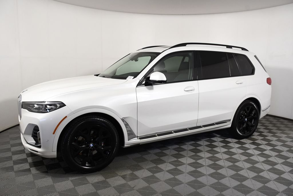 Used 2021 BMW X7 40i with VIN 5UXCW2C07M9H79418 for sale in Richfield, Minnesota