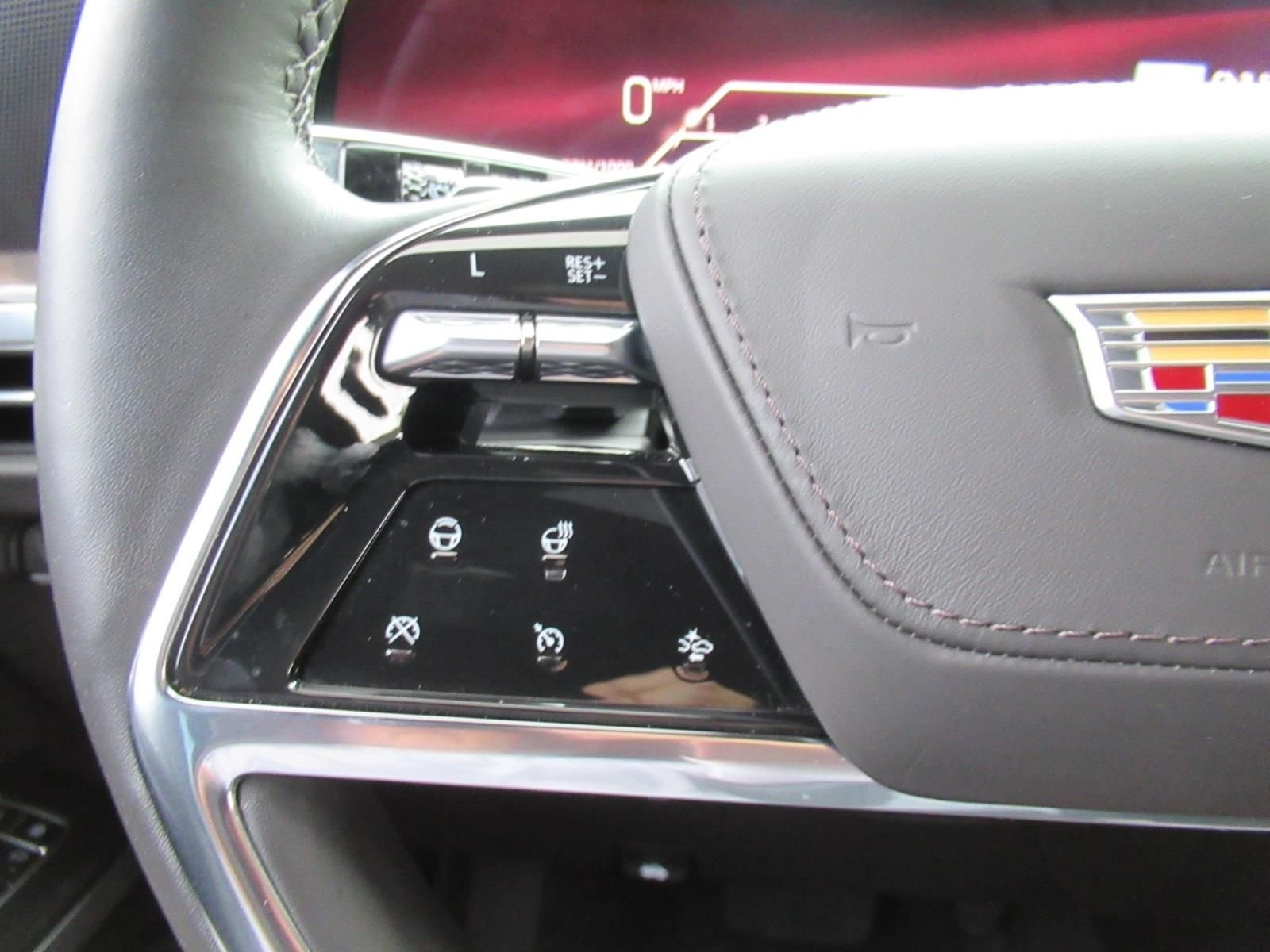 Used 2026 Black Cadillac Platinum Sport image 32