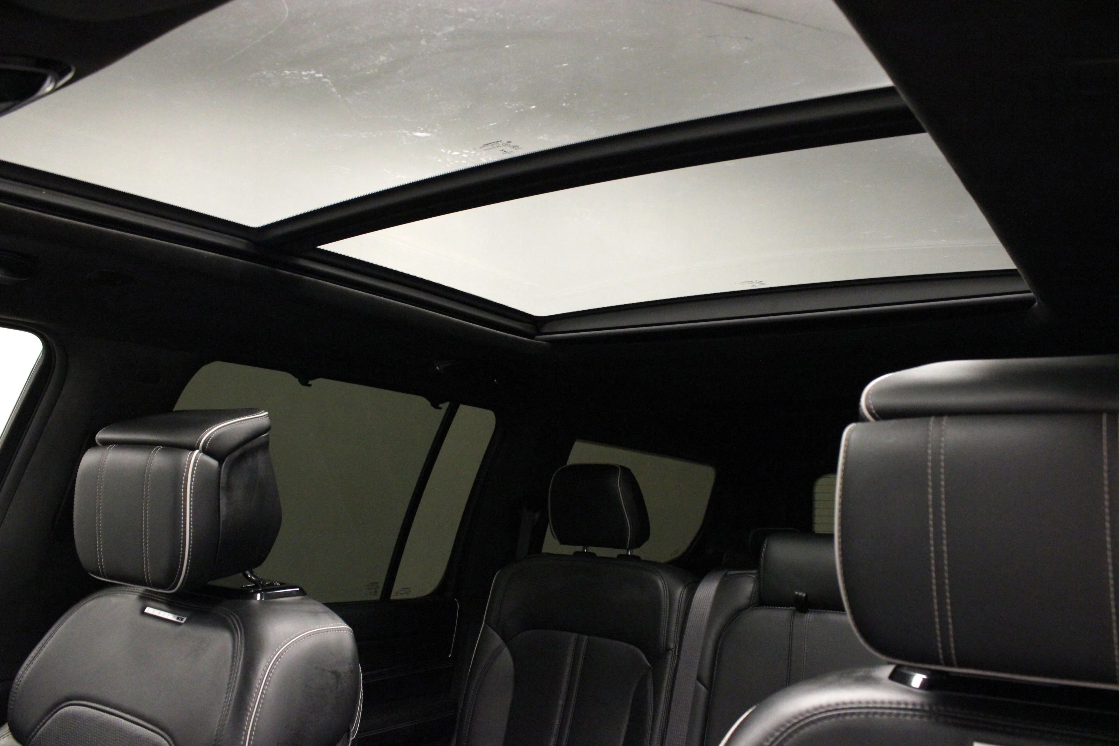 Used 2022 Baltic Gray Metallic Clearcoat Jeep Series II image 10