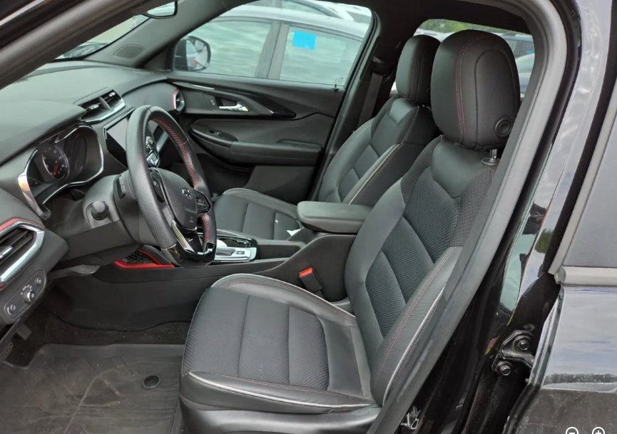 Used 2021 MOSAIC BLACK METALLIC Chevrolet RS image 6