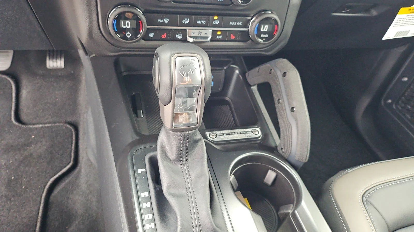 New 2025 Desert Sand Ford Outer Banks image 15