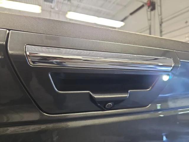 Used 2020 Gray Ford Lariat image 13