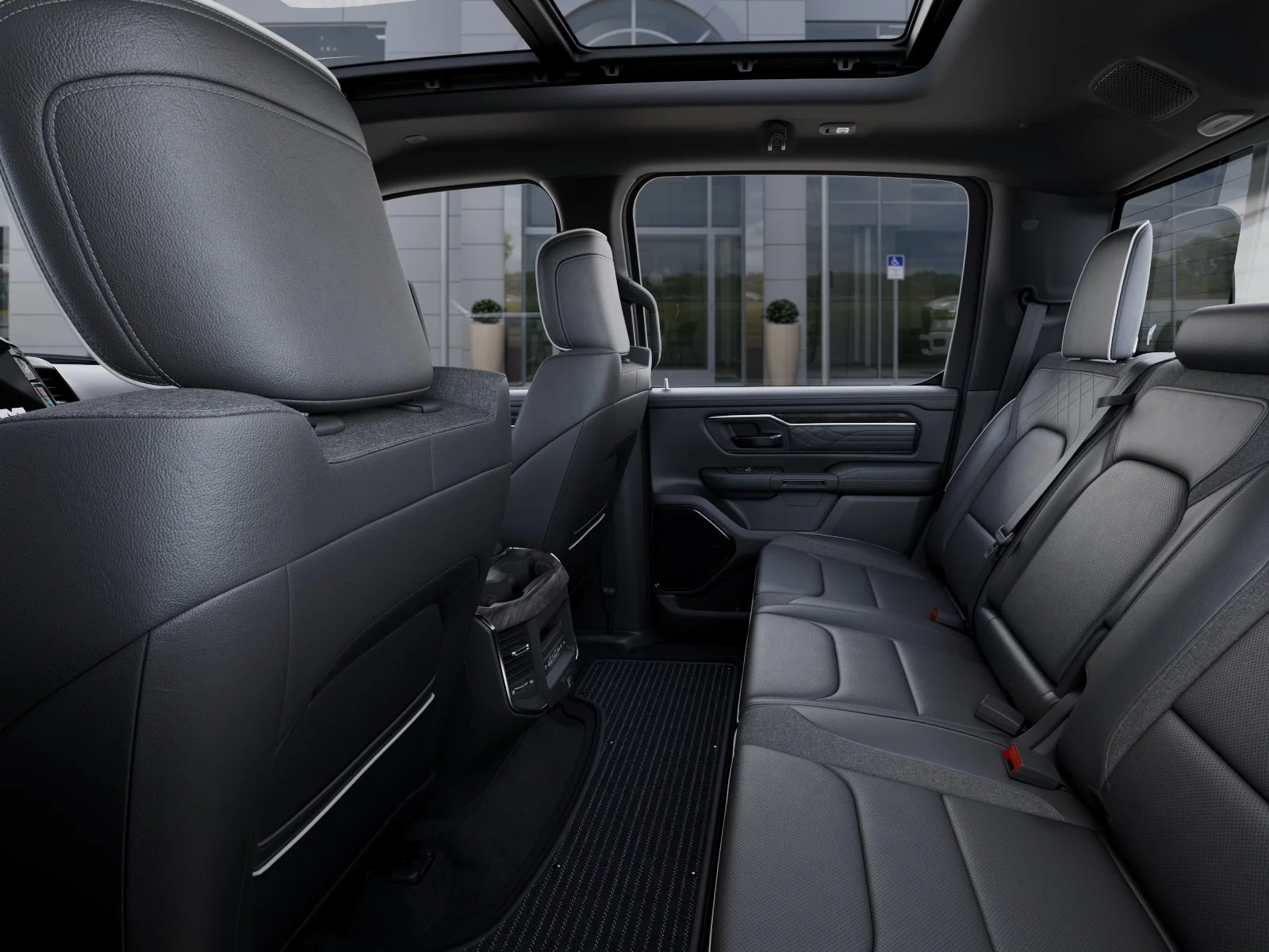 New 2026 Diamond Black Crystal Pearl-Coat Exterior Paint RAM Limited image 50