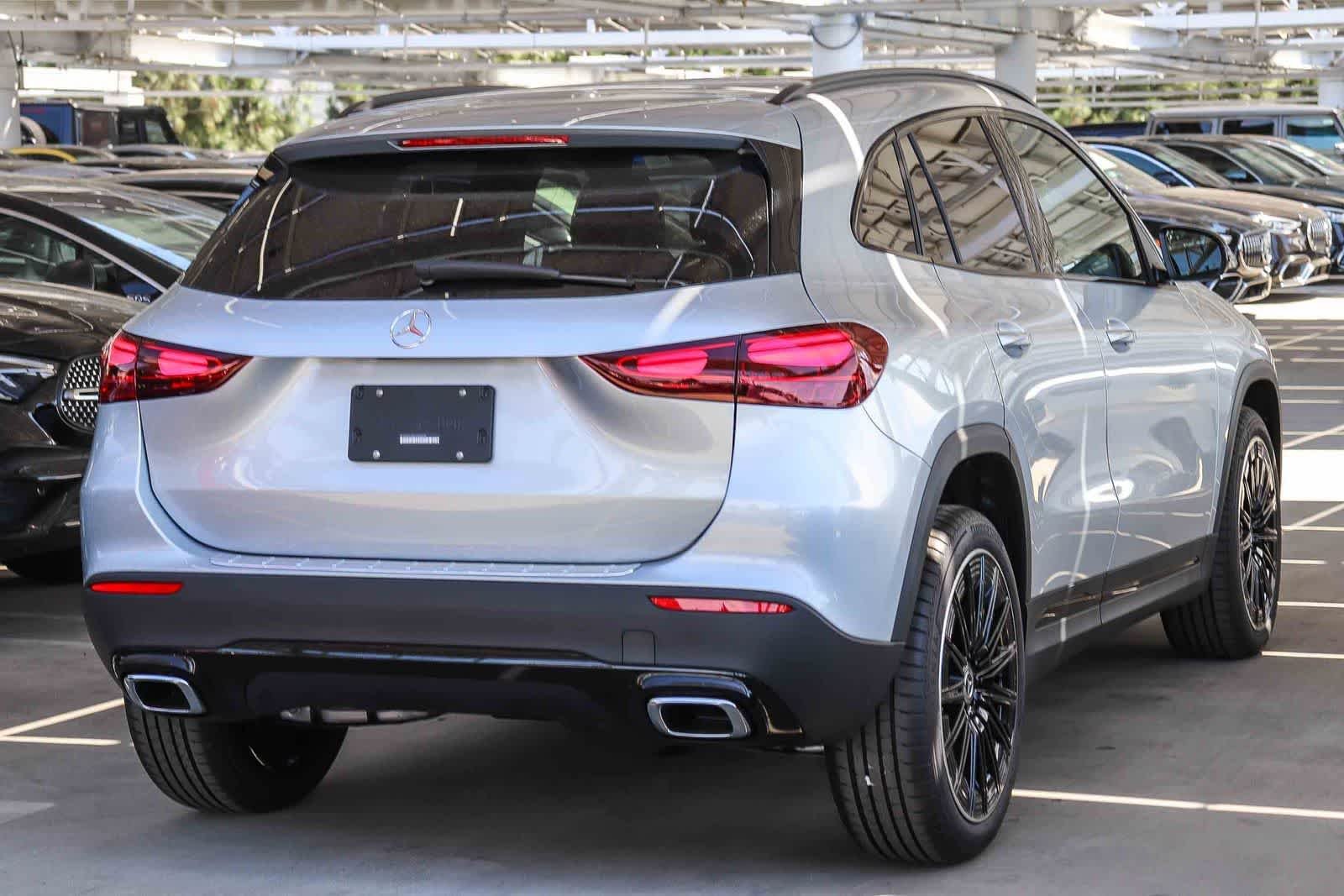 New 2026 Cirrus Silver Metallic Mercedes-Benz GLA 250 image 4