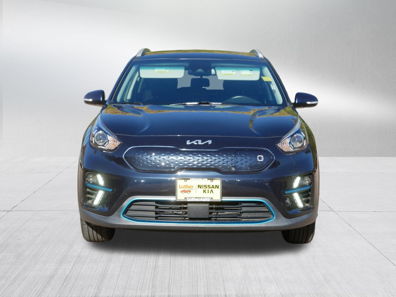 Used 2022 Kia Niro EX with VIN KNDCC3LG8N5141536 for sale in Inver Grove Heights, MN