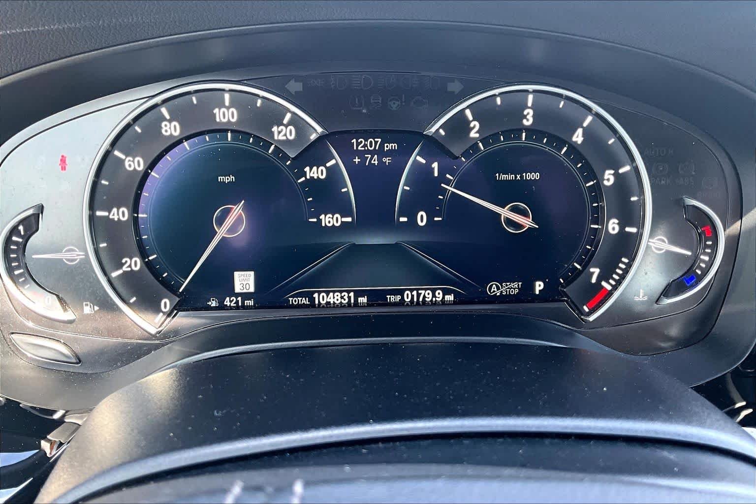 Used 2019 Alpine White BMW 540i xDrive image 25