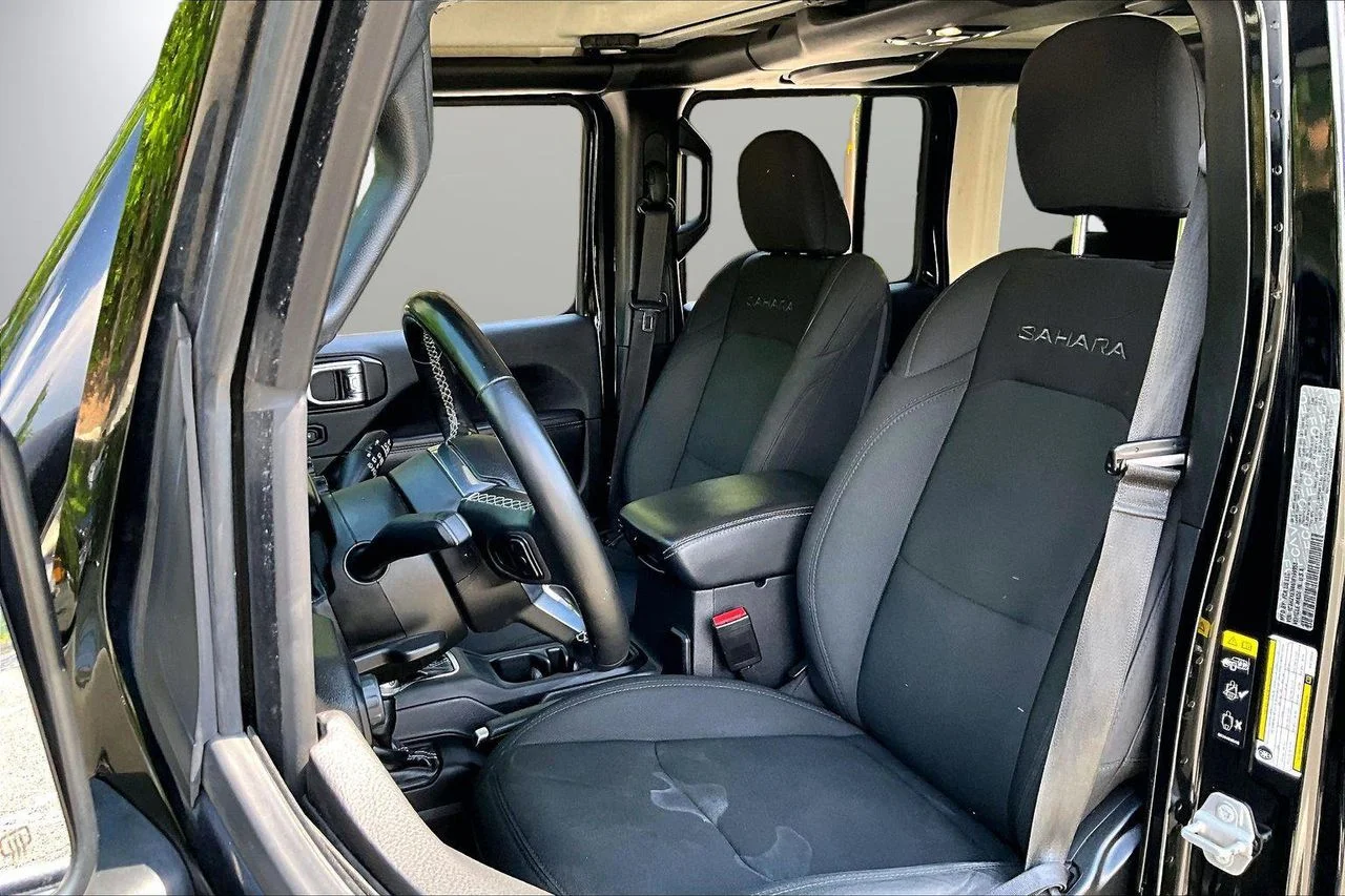 Certified Used 2022 Black Jeep Sahara image 21