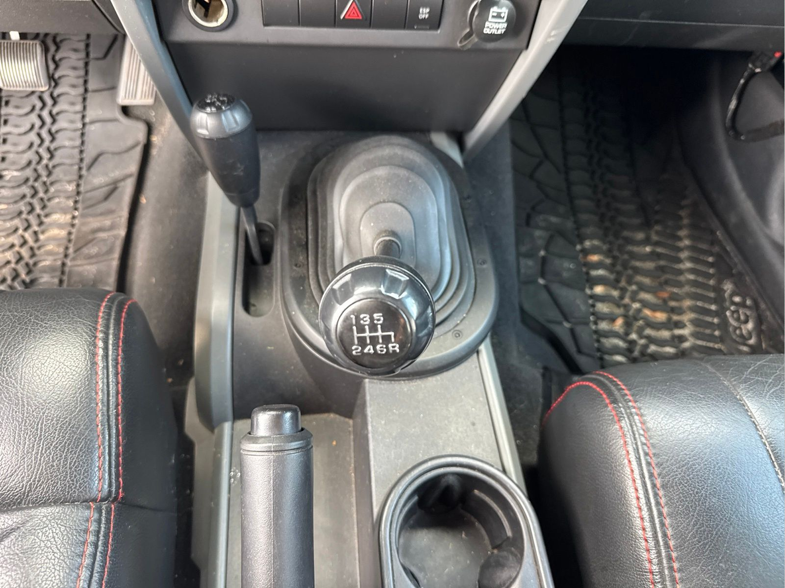 Used 2008 Black Jeep Unlimited X image 33