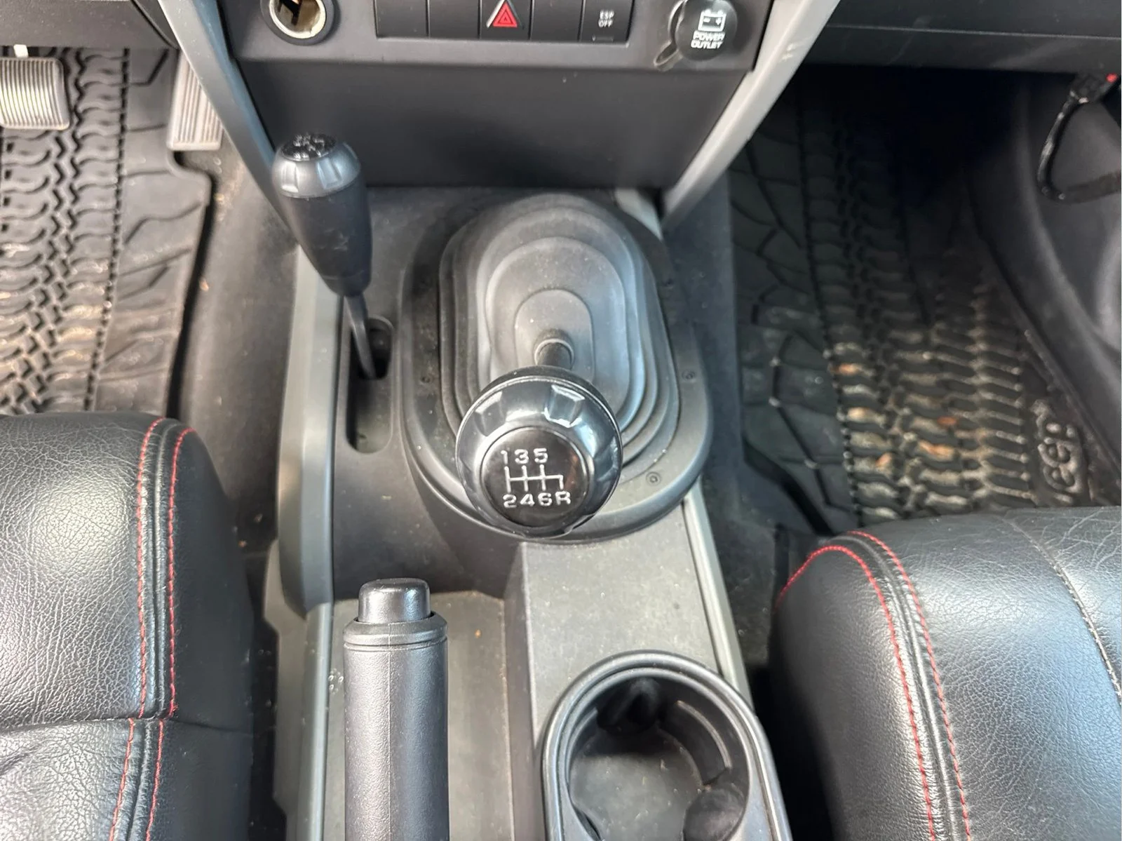 Used 2008 Black Jeep Unlimited X image 33