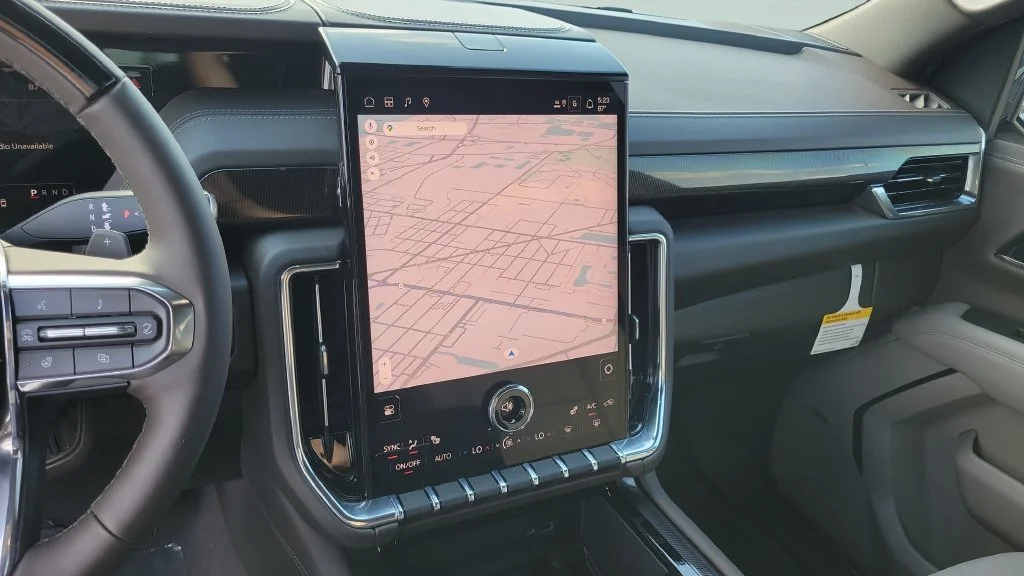 New 2026 Titanium Rush Metallic GMC Elevation image 18