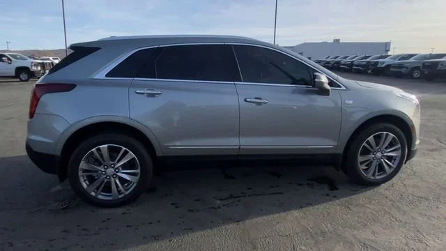 Used 2025 Argent Silver Metallic Cadillac Premium Luxury image 9