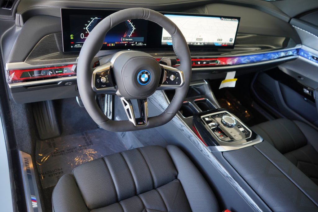 Used 2026 Brooklyn Gray Metallic BMW 750e xDrive image 14