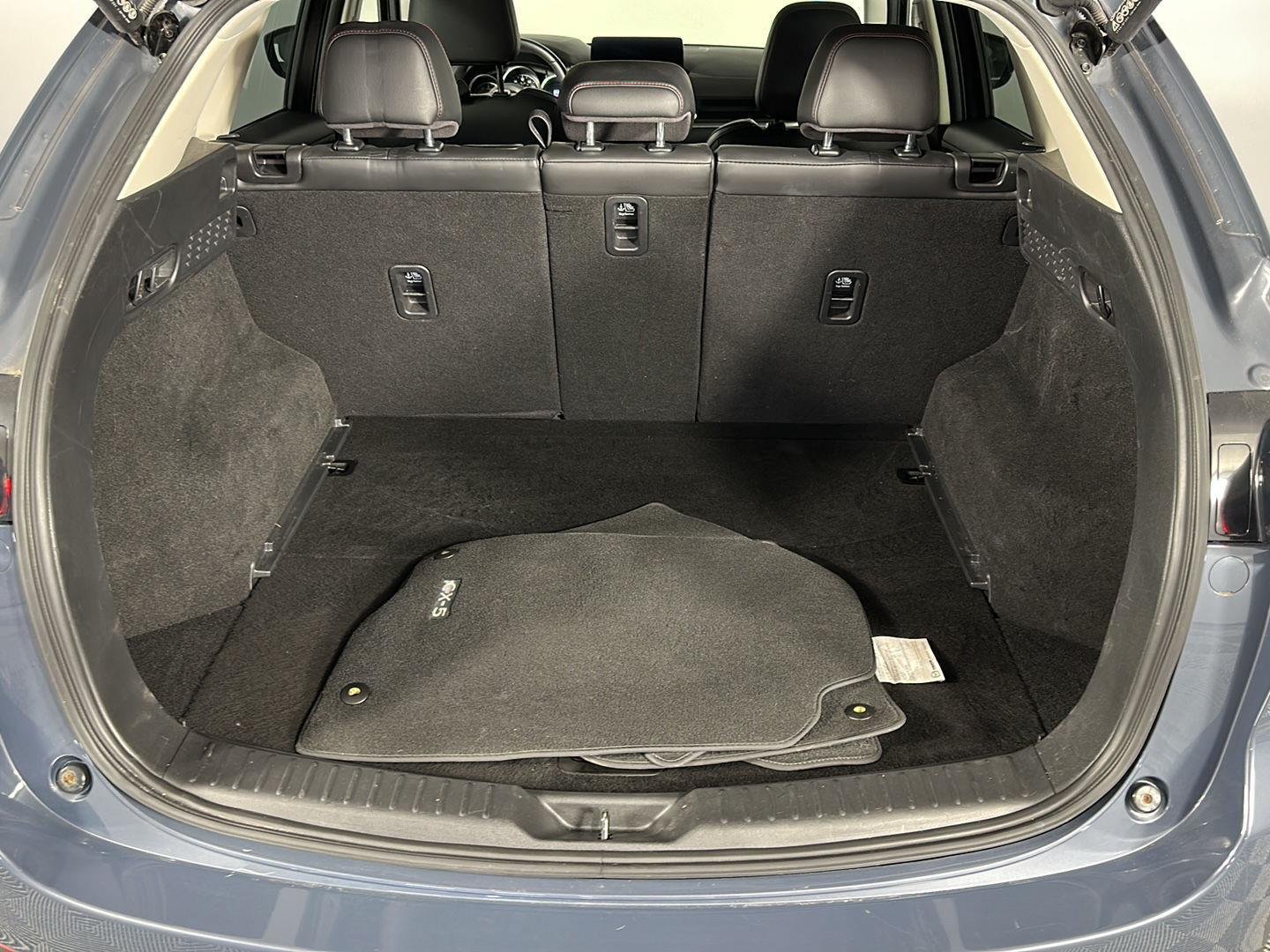 Used 2023 Polymetal Gray Mazda 2.5 S Carbon Edition image 19