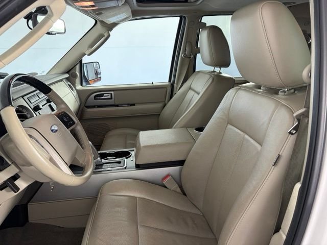 Used 2014 White Ford Limited image 15