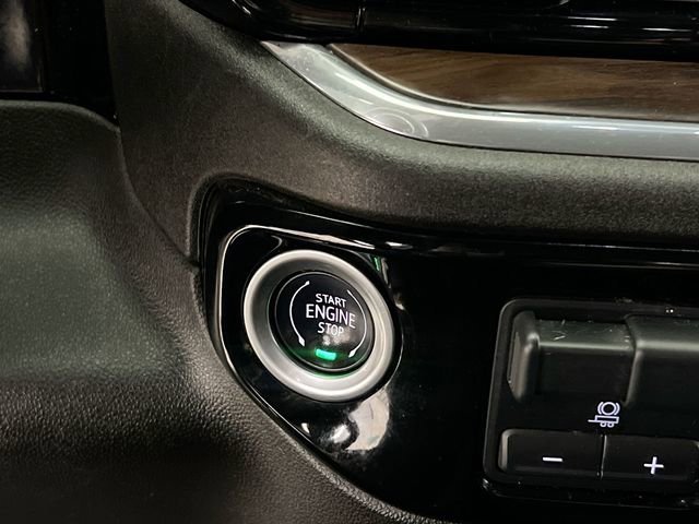 2025 GMC Sierra 1500 SLT - Photo 35