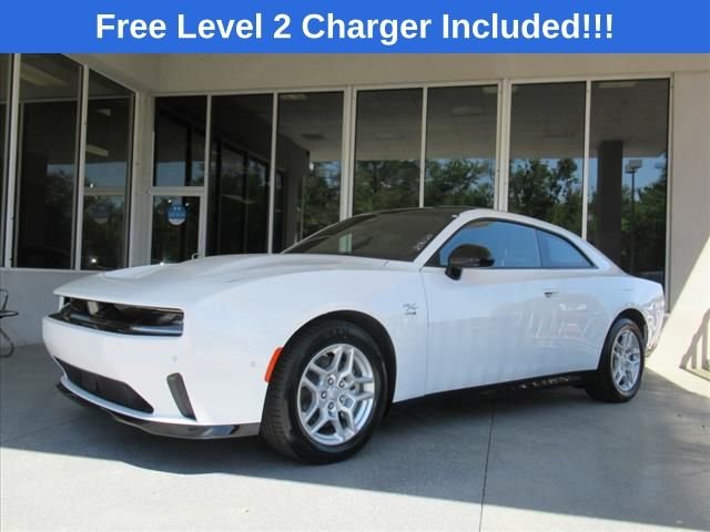 Used 2025 White Dodge R/T image 3