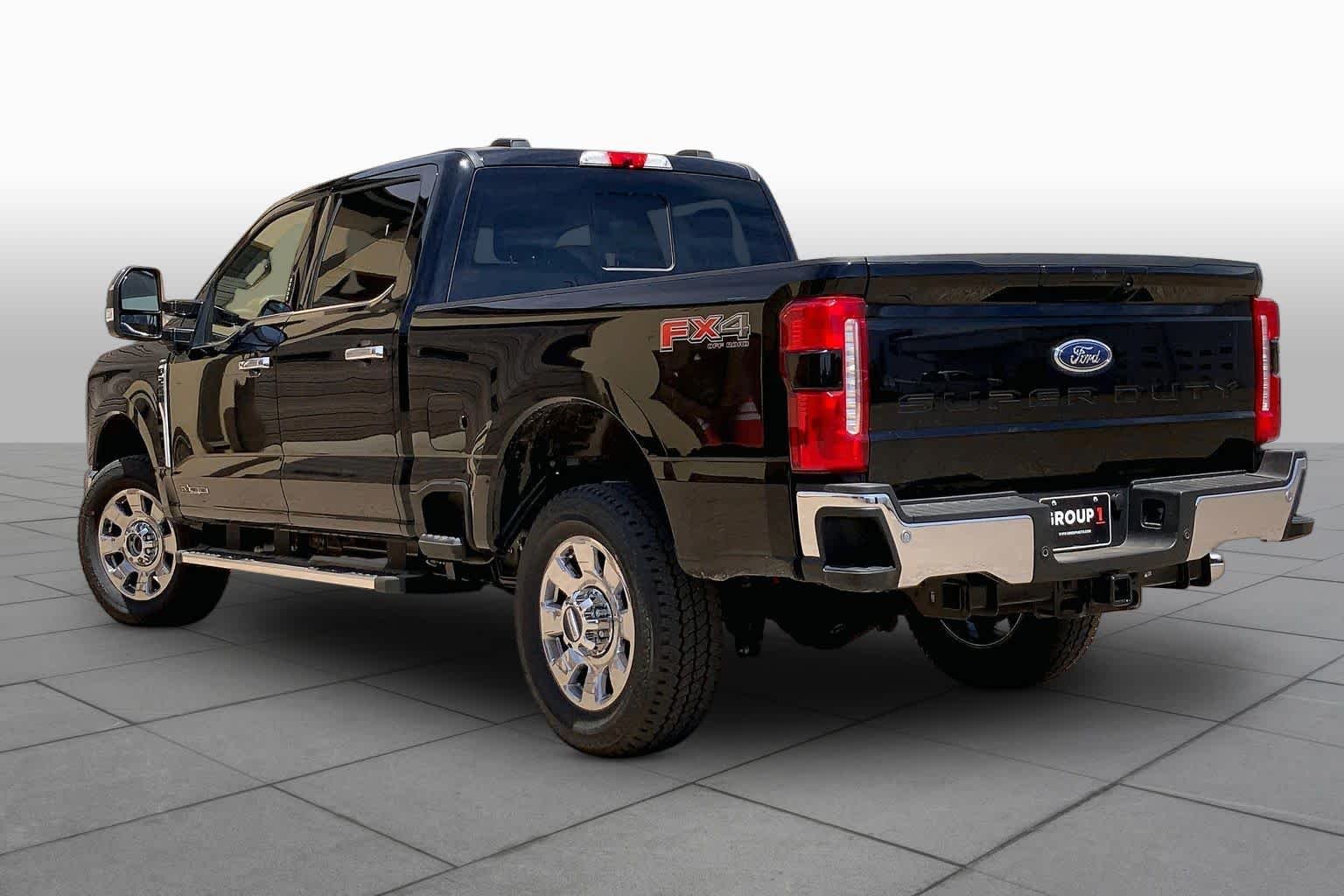 New 2026 Agate Black Metallic Ford F-250® Lariat® image 12