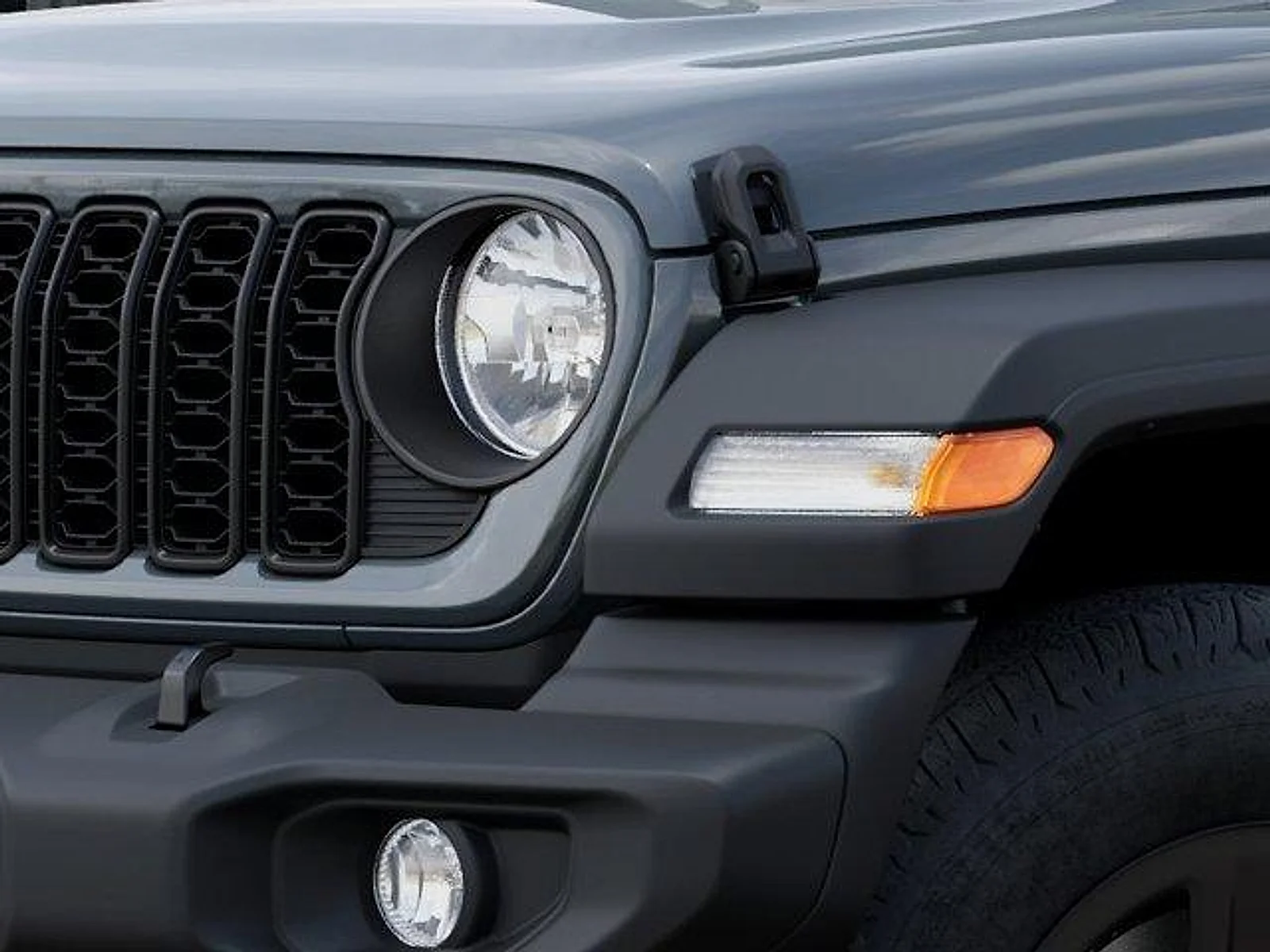 New 2026 Anvil Clear-Coat Exterior Paint Jeep 4-Door Sport image 10