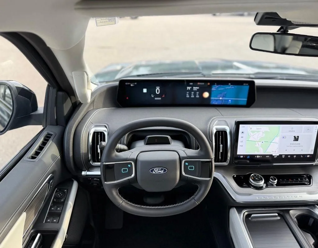 New 2027 Blue Ford Platinum image 21