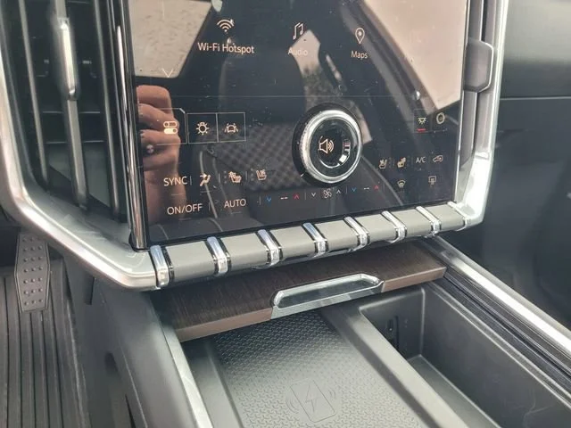 2026 GMC Acadia Denali - Photo 26