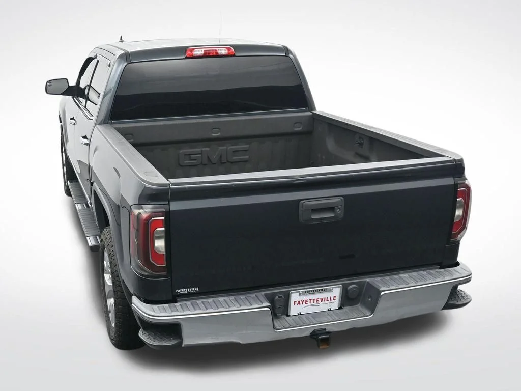 Used 2017 Gray GMC SLT image 27