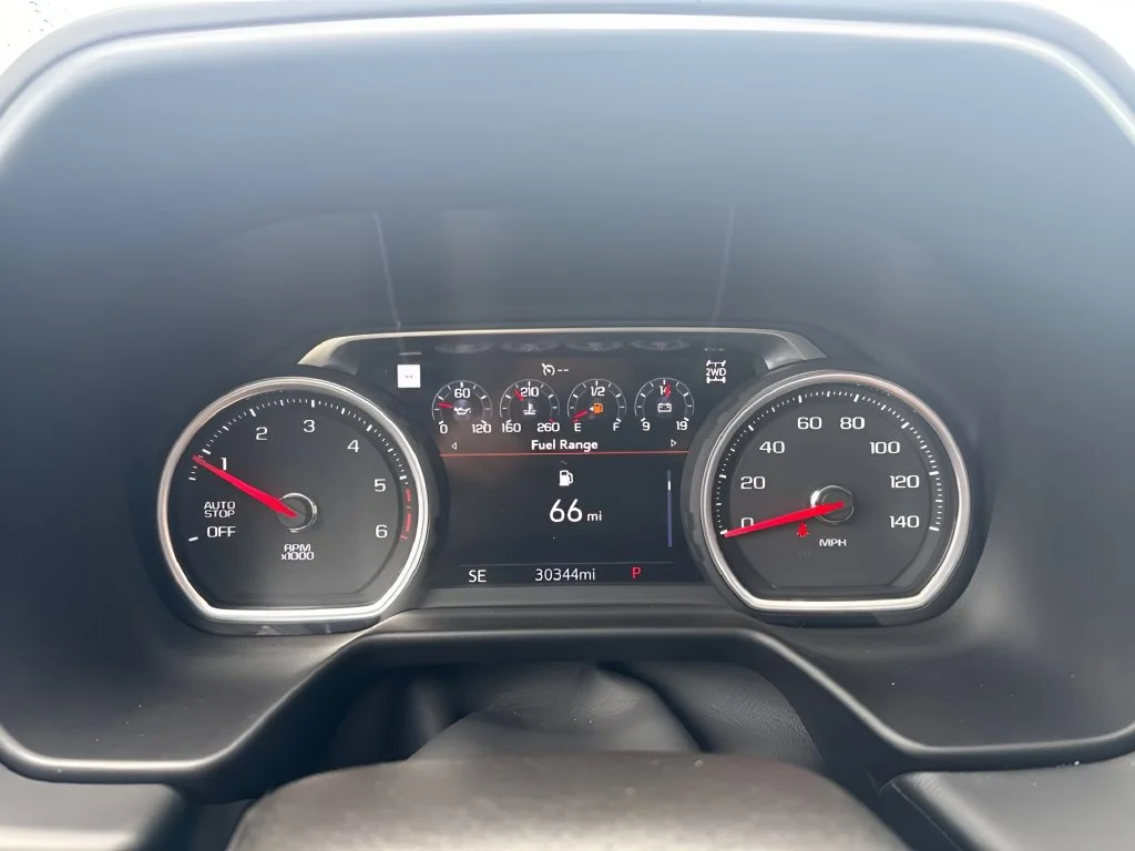Used 2021 BLACK Chevrolet High Country image 42