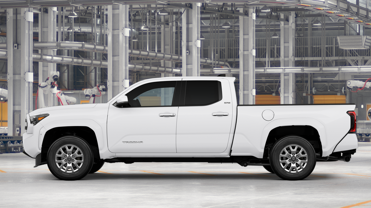 New 2026 Ice Cap Toyota SR5 image 4