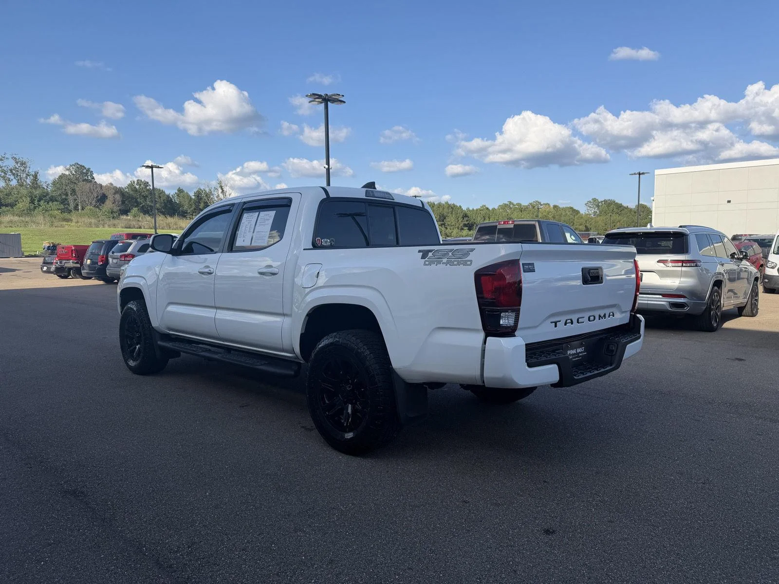 Used 2022 White Toyota SR image 4