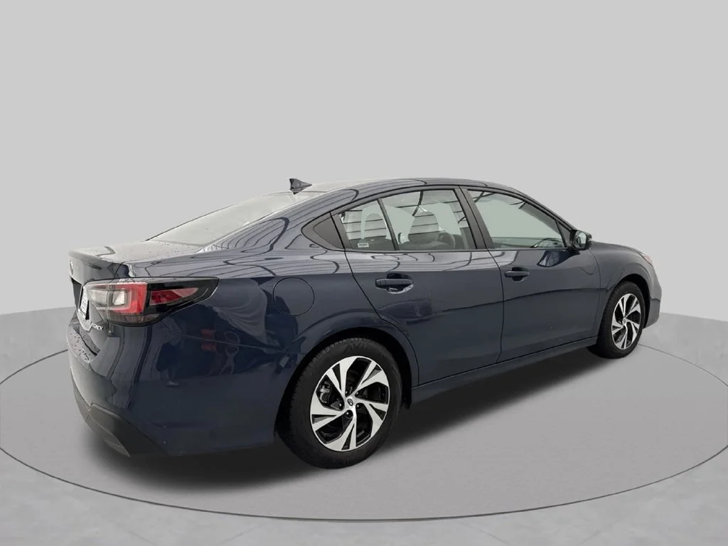 Used 2025 Cosmic Blue Subaru Premium image 15