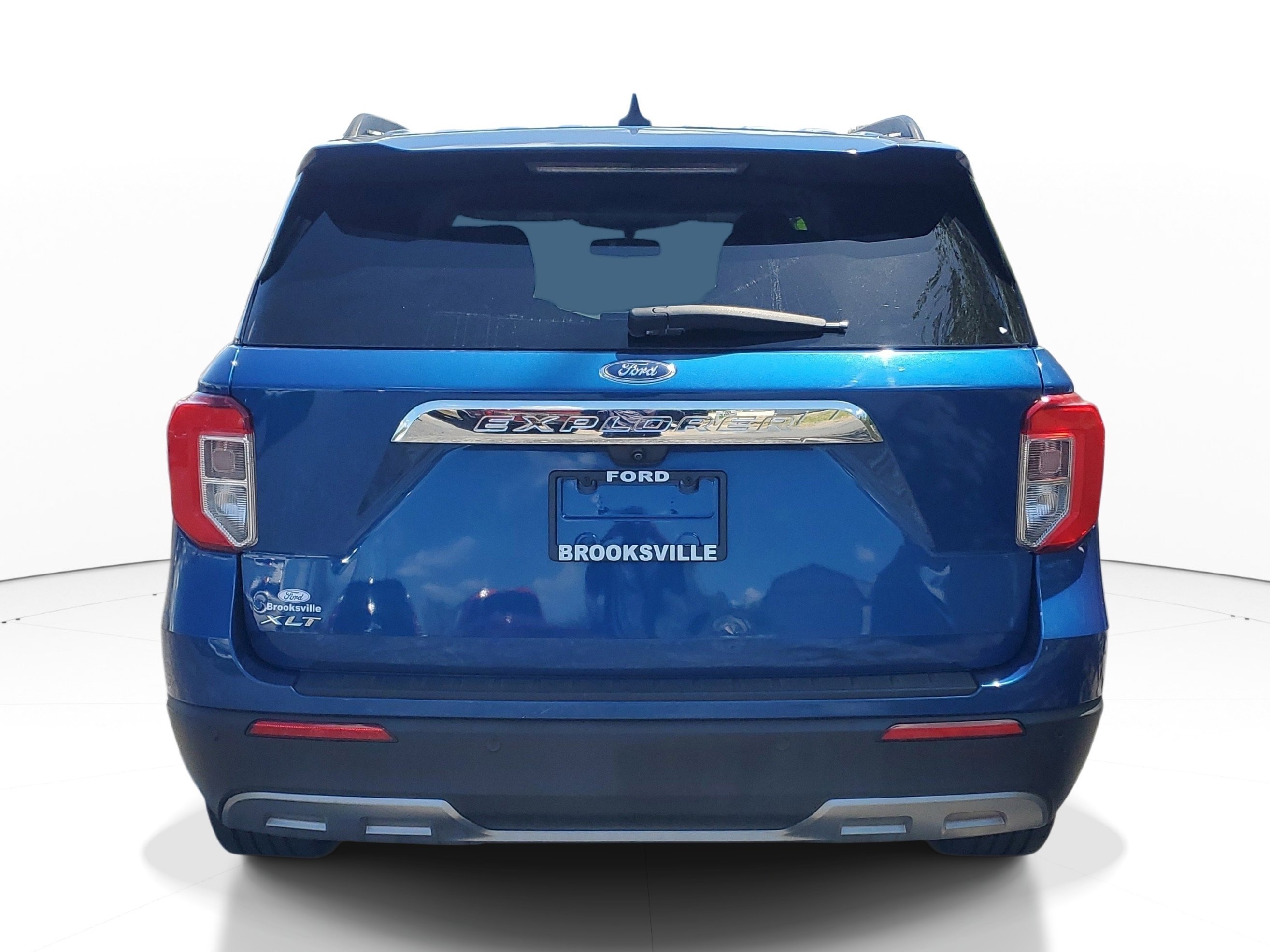 Used 2023 Blue Metallic Ford XLT image 4