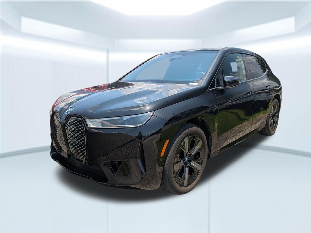 Used 2024 Black BMW xDrive50 image 1