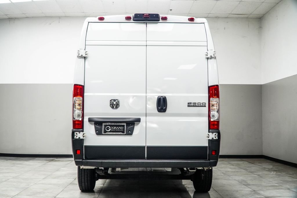 Used 2024 White Ram High Roof image 11